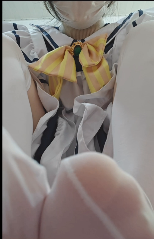 【新-足控】转转-女仆装 白过膝袜 轻羞辱 撸管指挥 倒计时【1V】【544MB百度云】