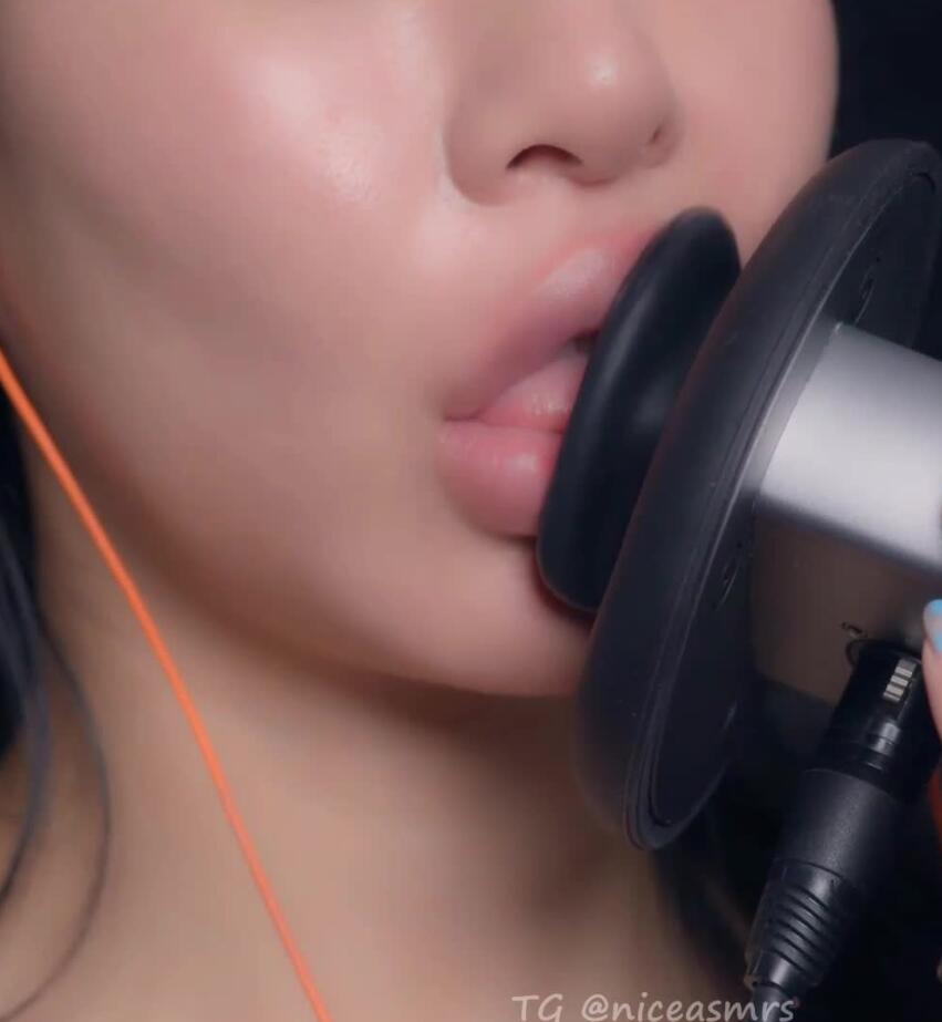 小萌 会员ASMR福利舔耳舌抵