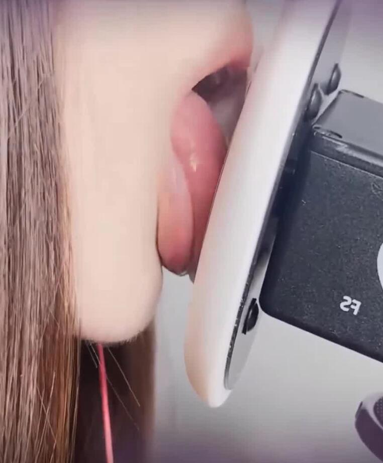 小米 7月会员ASMR福利湿湿的舔耳